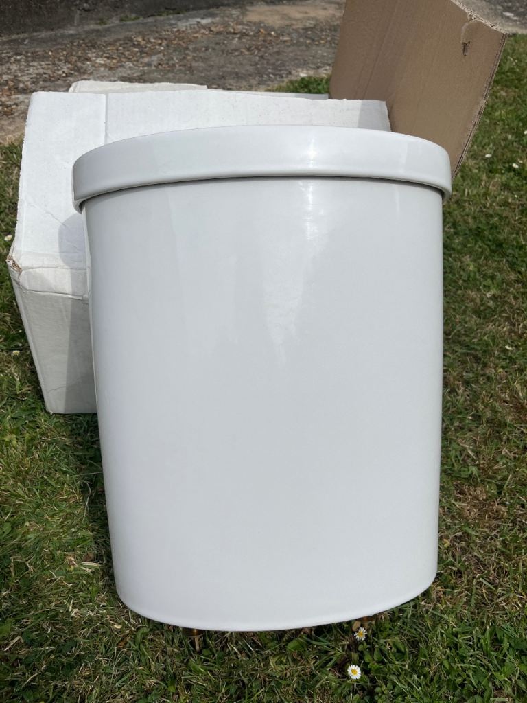 New RAK Ceramics Toilet Cistern with Internals