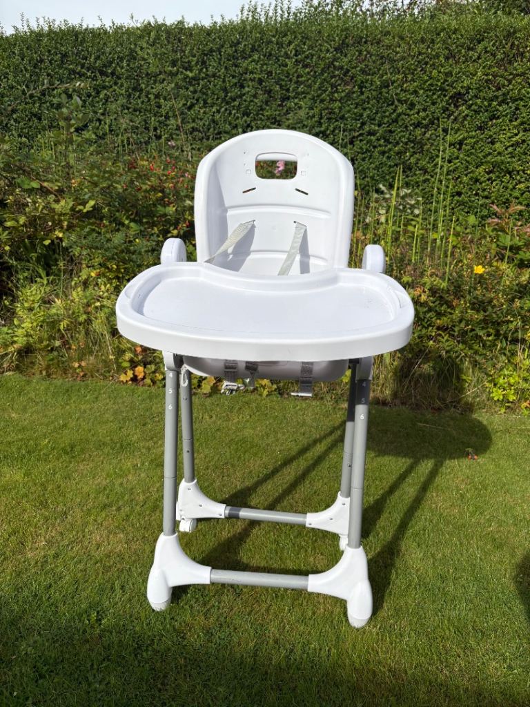 Mamas and papas highchair