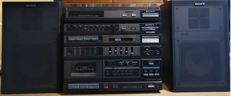 Sony HST-700 and PS-LX700 Vintage hi fi system  SOLD