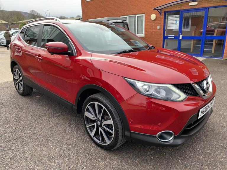 2014 Nissan Qashqai 1.6 dCi Tekna SUV 5dr Diesel Manual 4WD Euro 5 (s/s) (130