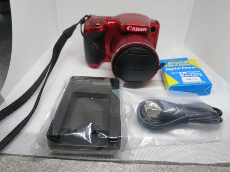 Canon SX420is 20mp travel camera