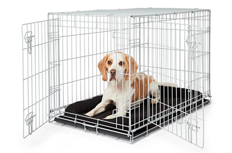 Double door dog crate from Pets at Home 91x61x57
