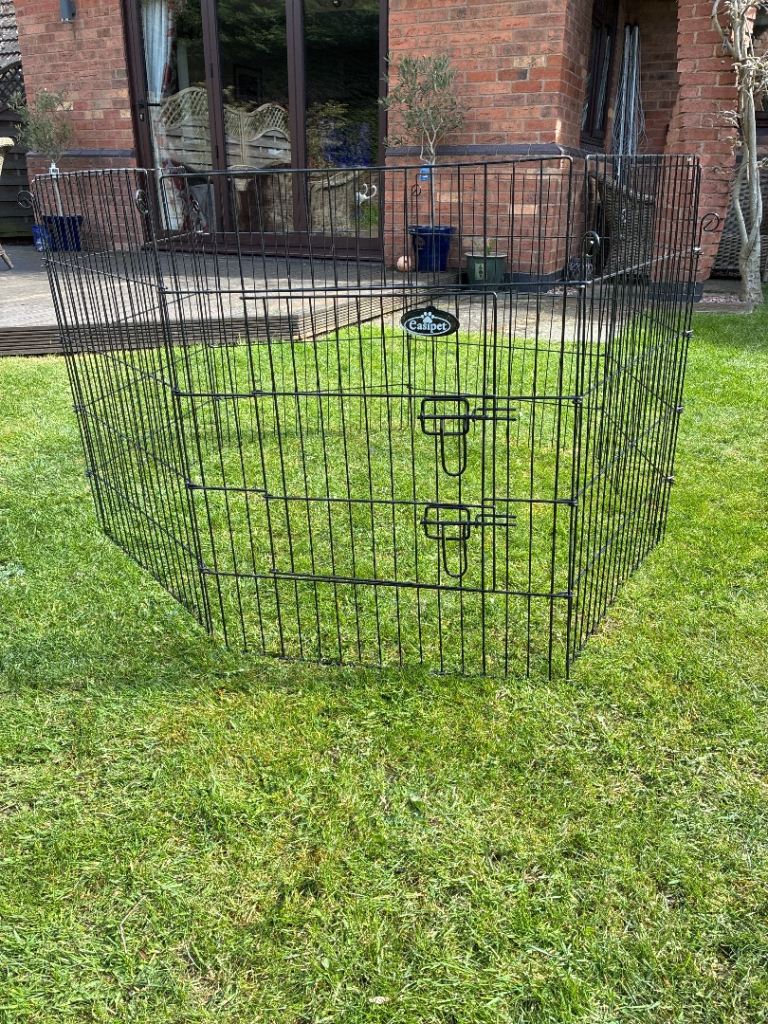 Puppy pen