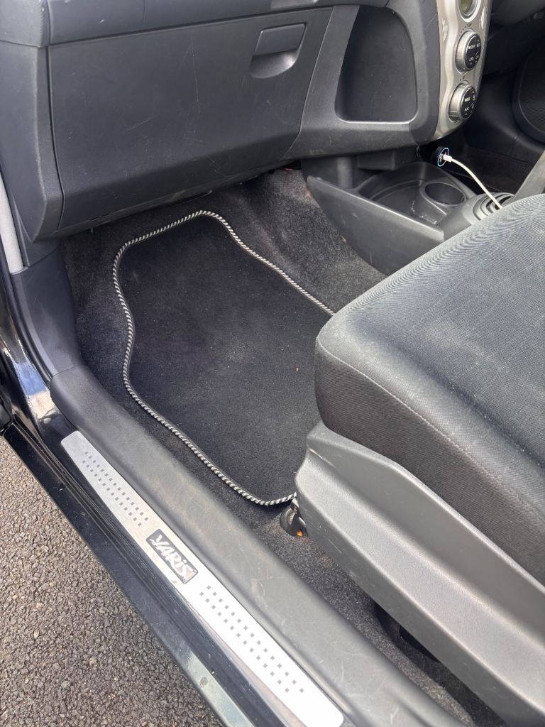 Toyota, YARIS, Hatchback, 2007, Manual, 1296 (cc), 5 doors