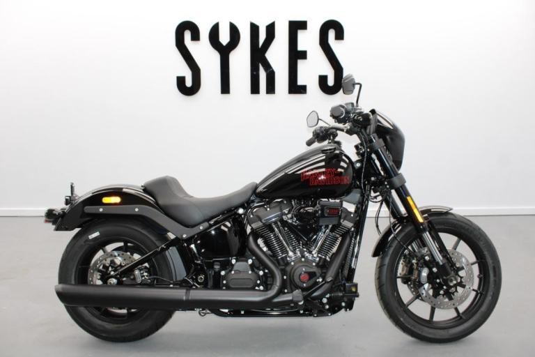 2025 Harley-Davidson Softail Low Rider S in Vivid Black