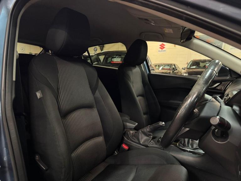 2014 Mazda Mazda3 2.0 SKYACTIV-G SE-L Nav Euro 5 (s/s) 5dr HATCHBACK Petrol Manual