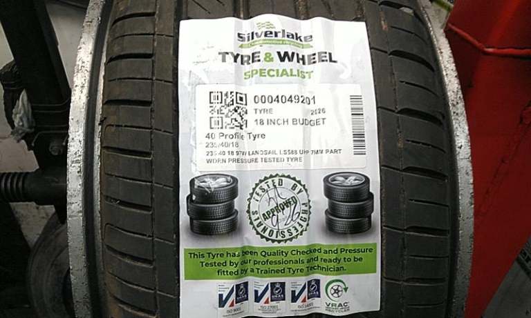 235 40 18 97w Landsail Ls588 Uhp 7mm Part Worn Pressure Tested Tyre