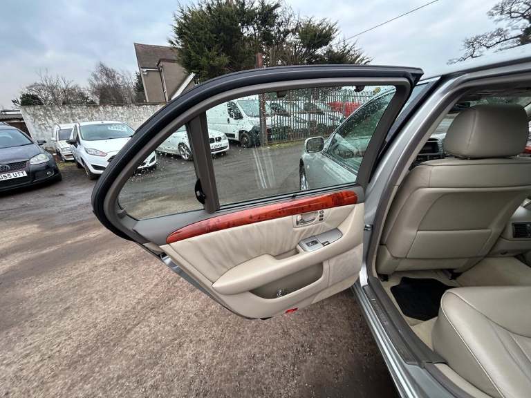 LEXUS LS 4.3 430 2002