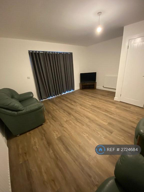 3 bedroom house in Horsebridge Hill, Newport, PO30 (3 bed) (#2724684)