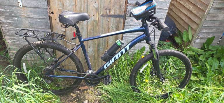 Giant talon 5 mountain bike
