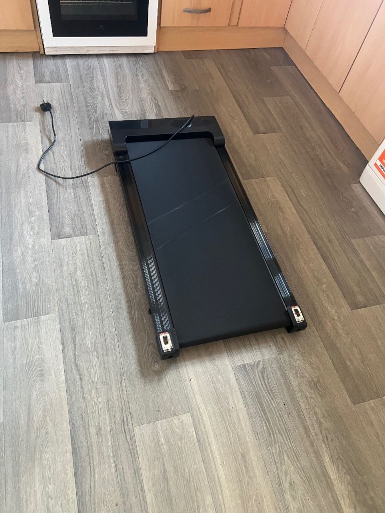 Compact Folding Treadmill – Good Condition
