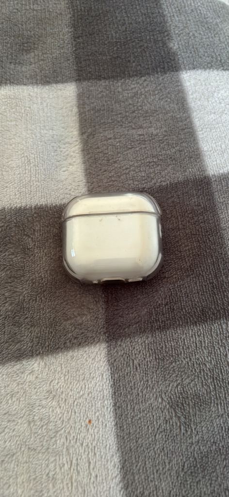Apple AirPods Pro  Gen 4 with Clear Case – Good Condition