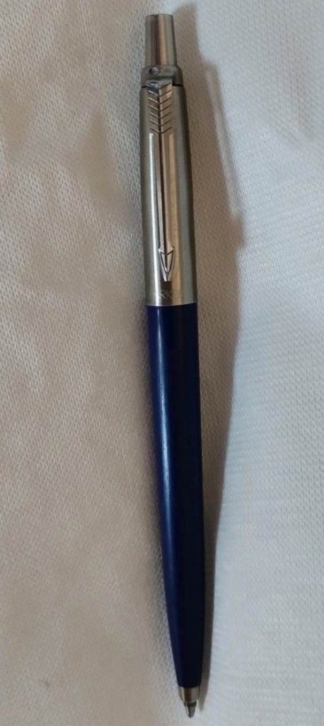 Parker Jotter pen blue barrel & ink, made in UK, marked I.iii, working