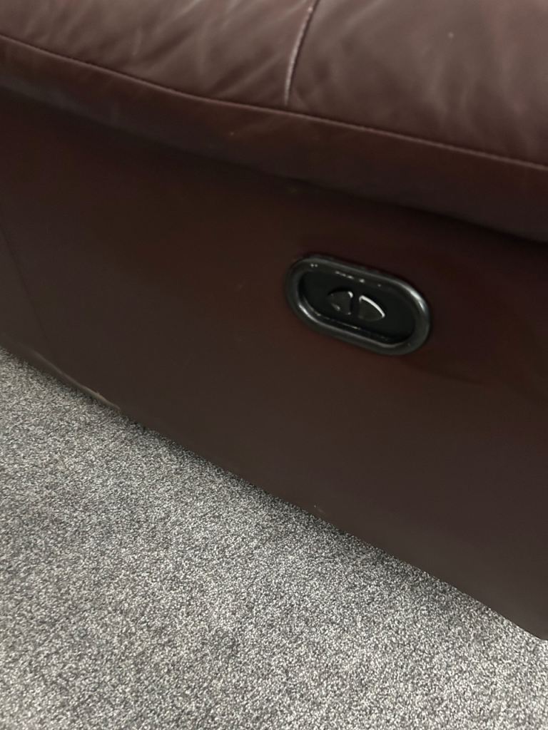 Electric recliner armchair