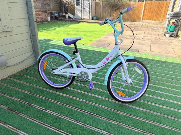 Kids Bycycle in mint condition!