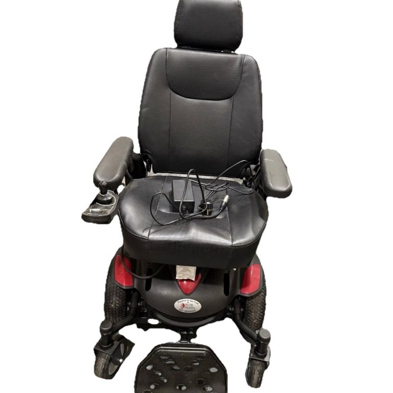 Titan Axs Powered Chair Powerchair Mid Wheel Drive Working Perfectly