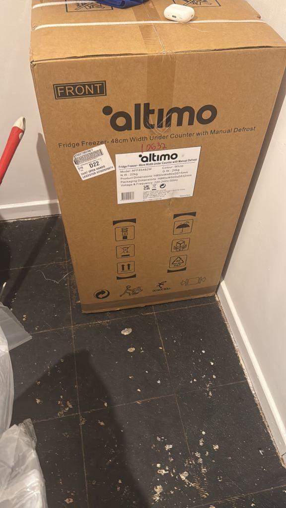 Fridge and freezer 