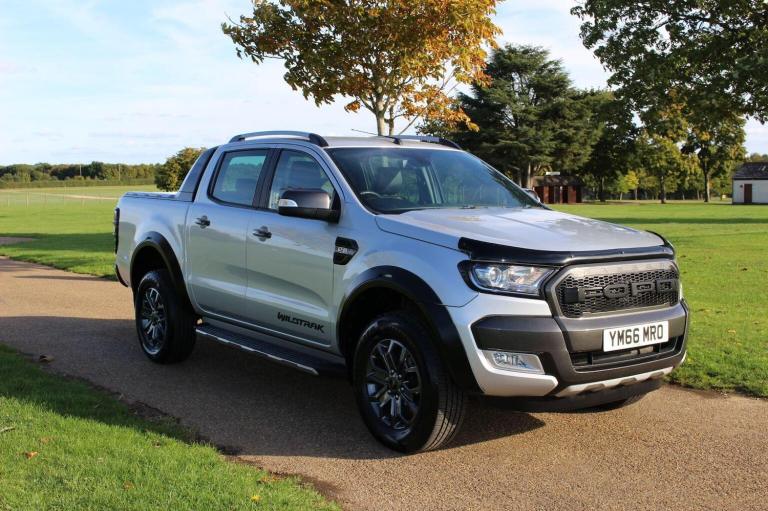 FORD RANGER 3.2 TDCi Wildtrak Auto 4WD Euro 5 4dr 2017