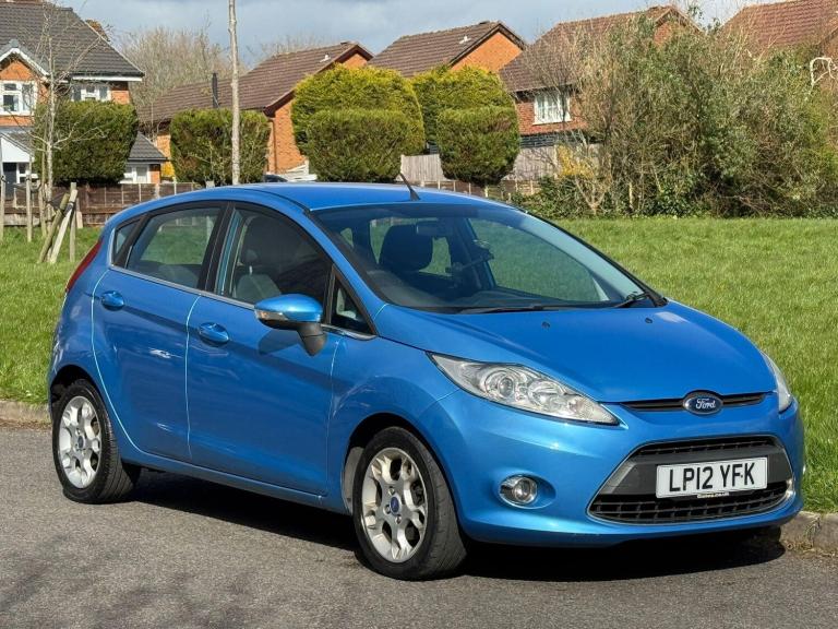 2012 Ford Fiesta 1.4 Zetec 5dr Auto HATCHBACK PETROL Automatic