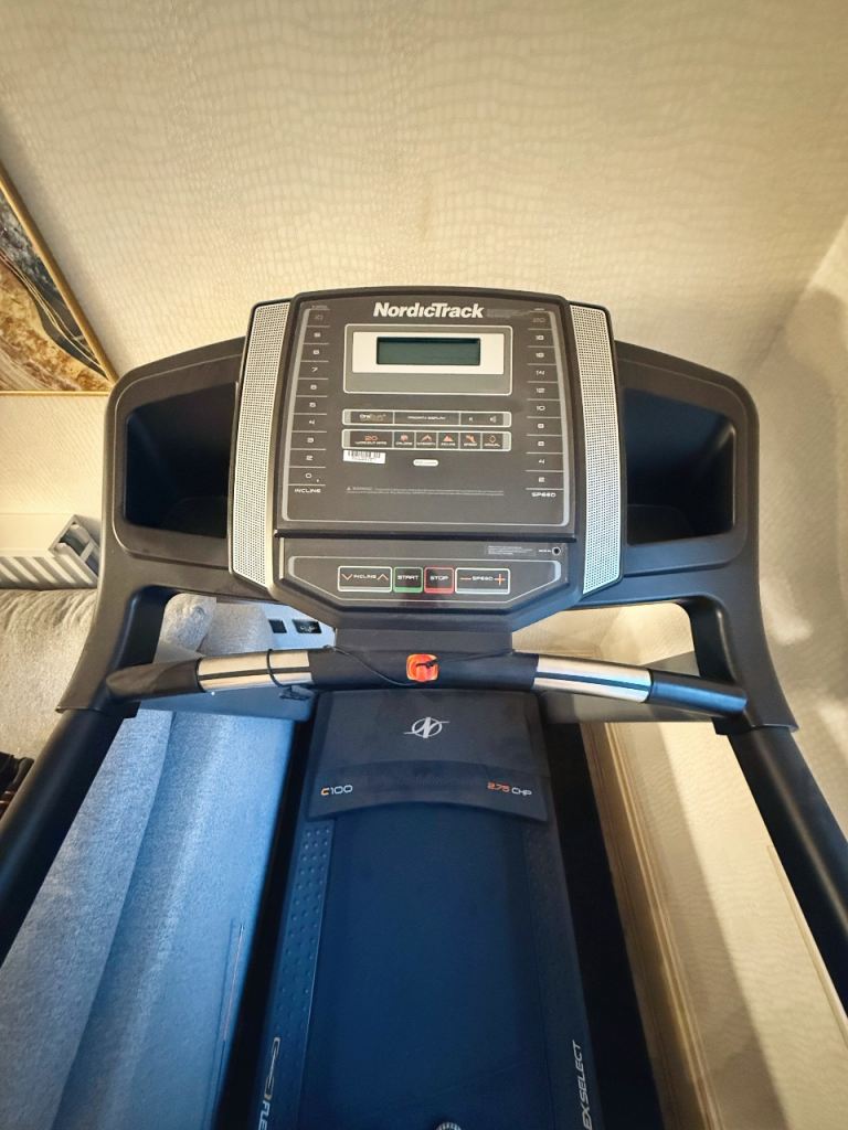 Perfect home treadmill for sale(Free £100 Mat)