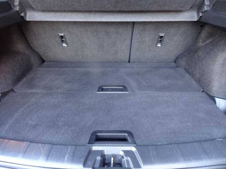 2019 Nissan Qashqai 1.3 DiG-T Tekna 5dr **LOW MILEAGE*ONLY 37000 MILES FROM NEW** HATCHBACK Petro...