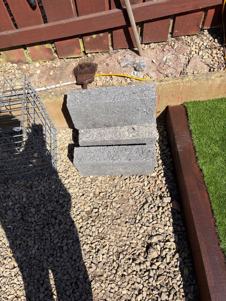 3 breeze blocks