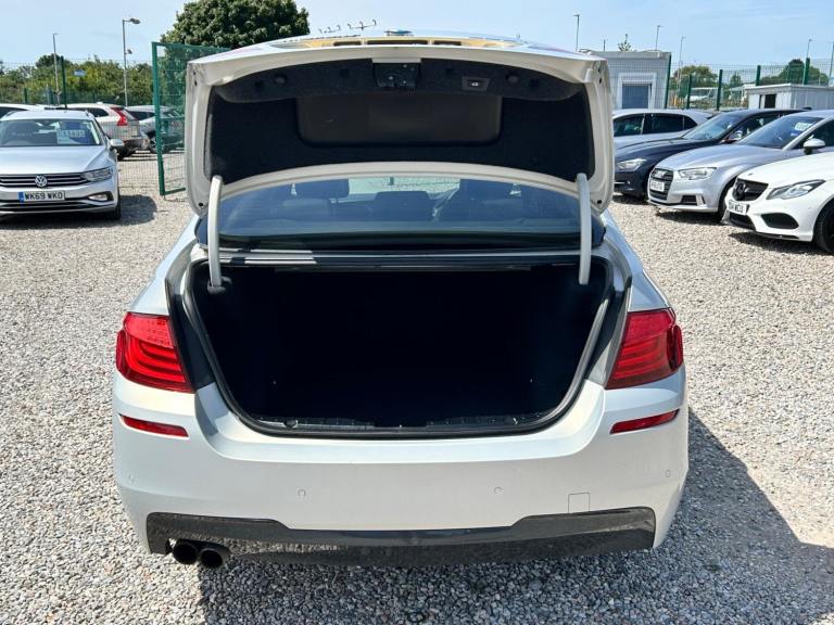 2011 BMW 5 Series 2.0 528i M Sport Steptronic Euro 5 (s/s) 4dr SALOON Petrol Automatic