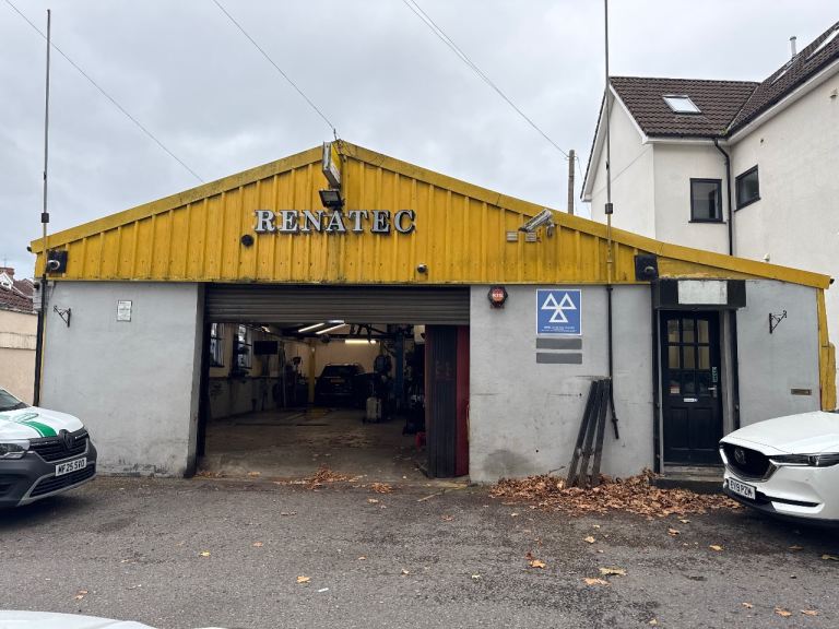 FREEHOLD MOT Station and Car repair garage for sale