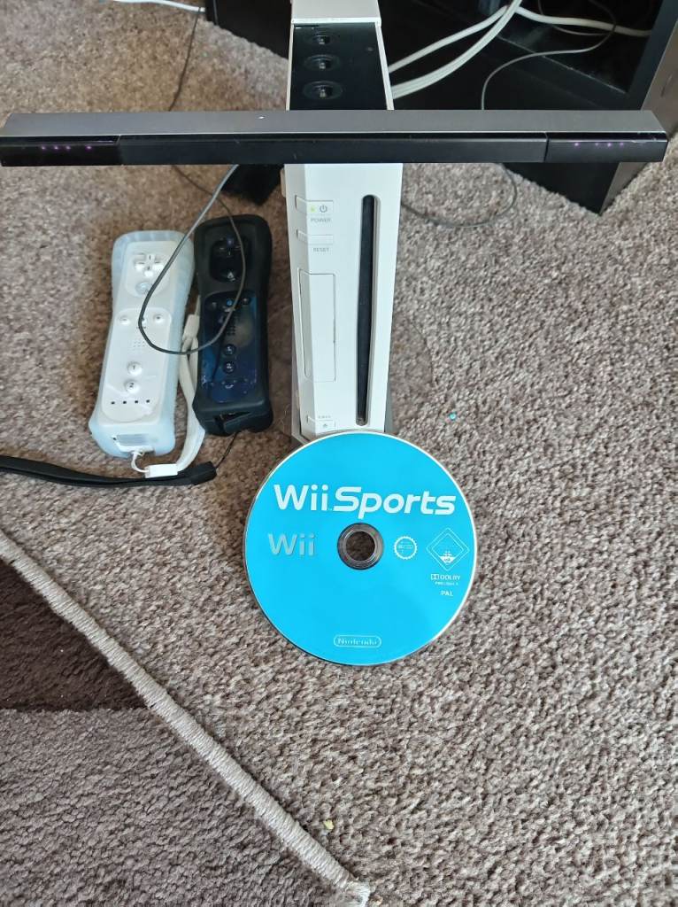 Wii console 