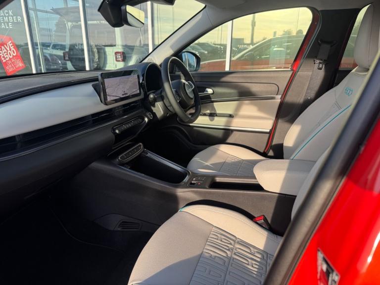 2025 Fiat 600 115kW La Prima 54kWh 5dr Auto HATCHBACK ELECTRIC Automatic