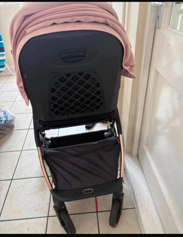Lejoux+ Baby Pram Stroller Pushchair - Pink, Good Condition