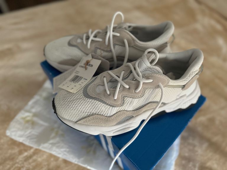 Adidas trainers - OZWEEGO SHOES - UK size 6 - brand new - unisex