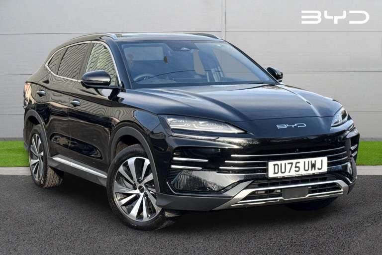 image for 2025 BYD Seal U 1.5 DM-i 26.6kWh Comfort CVT Auto Euro 6 (s/s) 5dr SUV PETROL/ELECTRIC Automatic