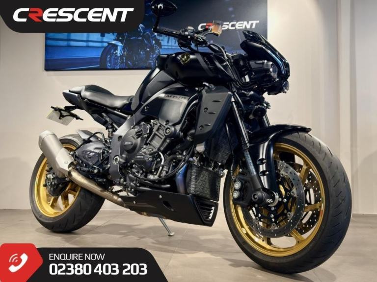 YAMAHA MT-10 - 2022 MY- HUGE SPEC - LOW MILES - FSH - TUNED 