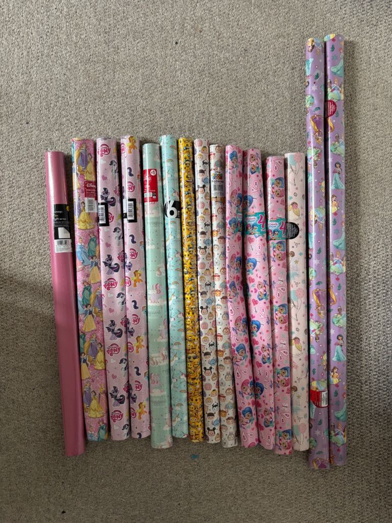 15 x brand new kids birthday wrapping paper