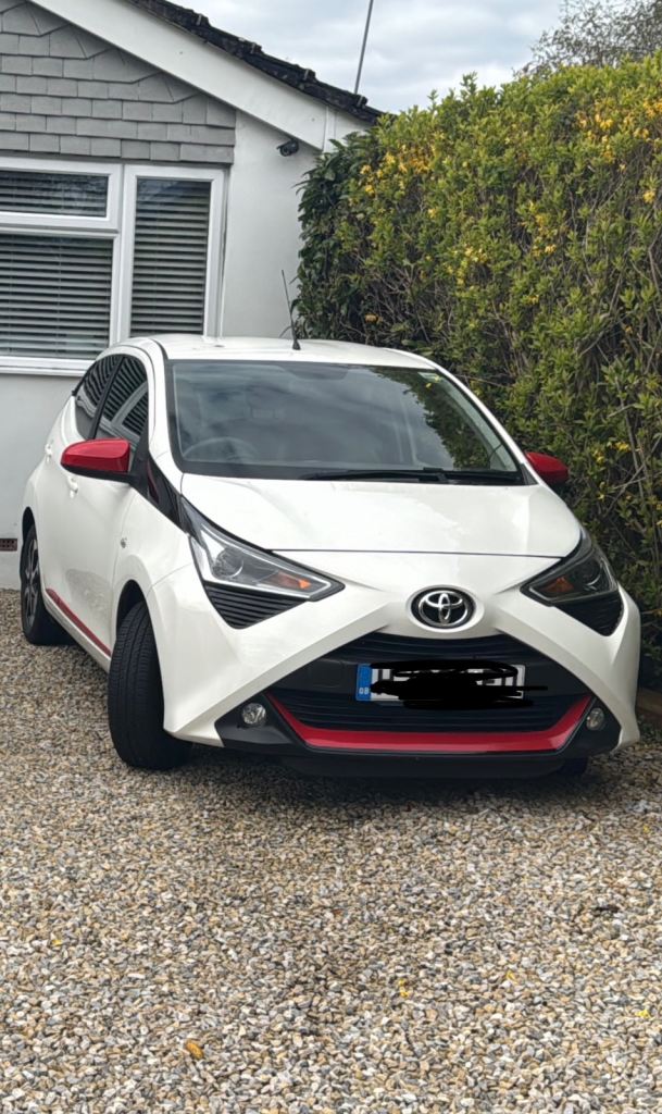 Toyota, AYGO, X-Trend, 2019, Manual, 998 (cc), 5 doors