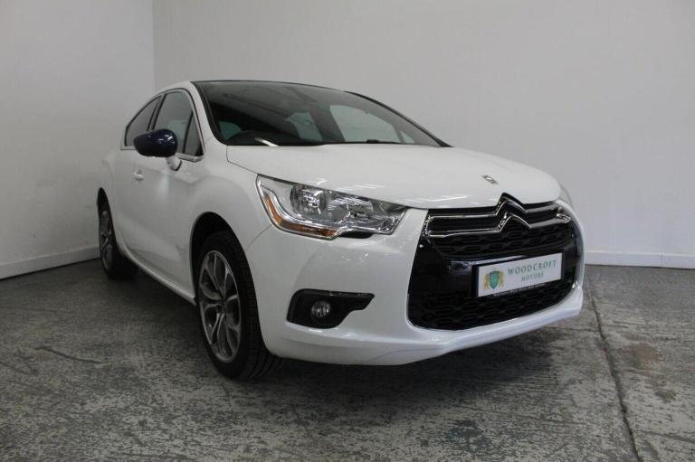CITROEN DS4 1.6 e-HDi Airdream DStyle Nav Euro 5 (s/s) 5dr 2015