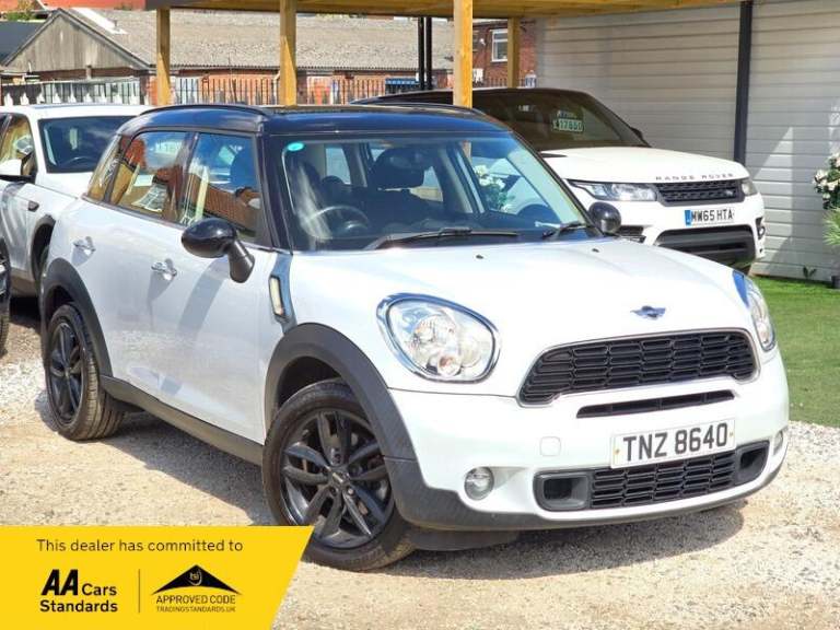2014 MINI Countryman 2.0 Cooper SD Euro 5 (s/s) 5dr HATCHBACK Diesel Manual