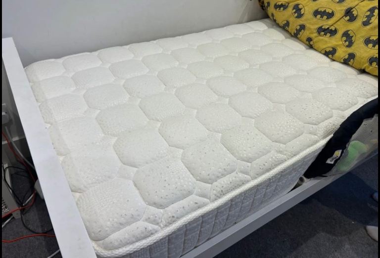 Single Bed Mattress 