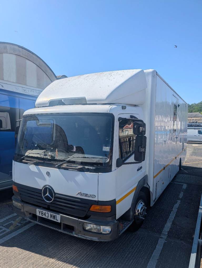 7.5ton campervan/off grid home/spare room/ glamping
