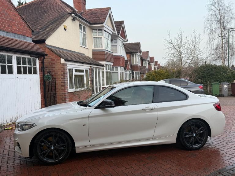 BMW M240i – Rare Manual – Alpine White with Red Leather – Full BMW Service History