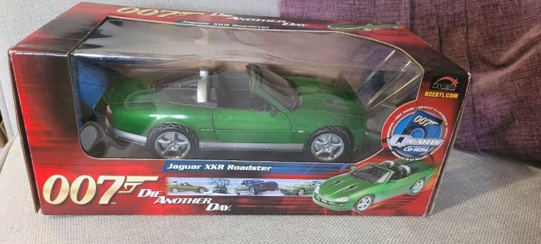007 Jaguar XKR Roadster Diecast Model 