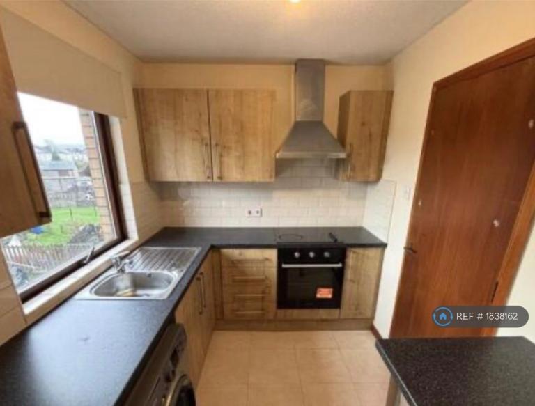 2 bedroom flat in Farm St, Falkirk, FK2 (2 bed) (#1838162)