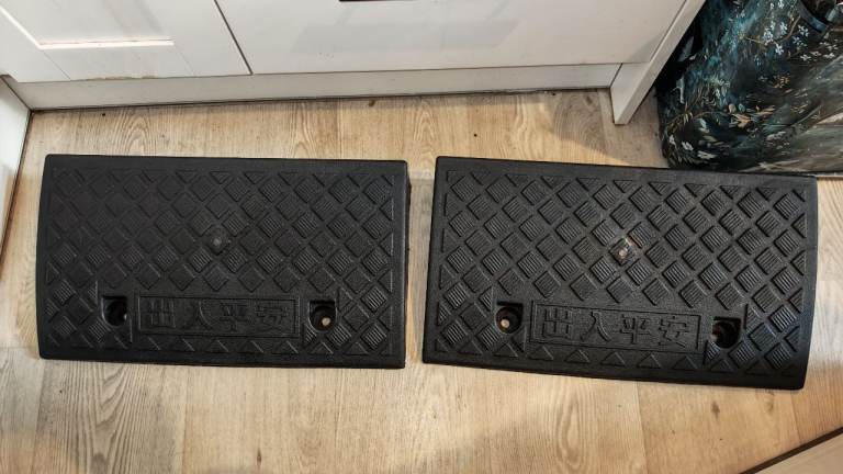 Ramps, black, brand new