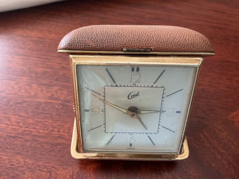 VINTAGE ALARM CLOCK