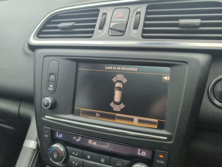 2018 Renault Kadjar 1.5 dCi Signature Nav SUV 5dr Diesel Manual Euro 6 (s/s) (110 ps) HILL STAR H...