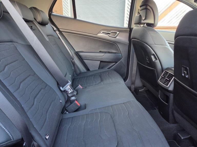 2023 Kia Sportage 1.6 T-GDi 3 SUV 5dr Petrol Manual Euro 6 (s/s) (148 bhp) ESTATE Petrol Manual