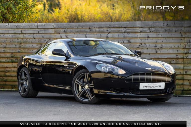 ASTON MARTIN DB9 5.9 - 13 Stamp service portfolio - Future classic by Aston