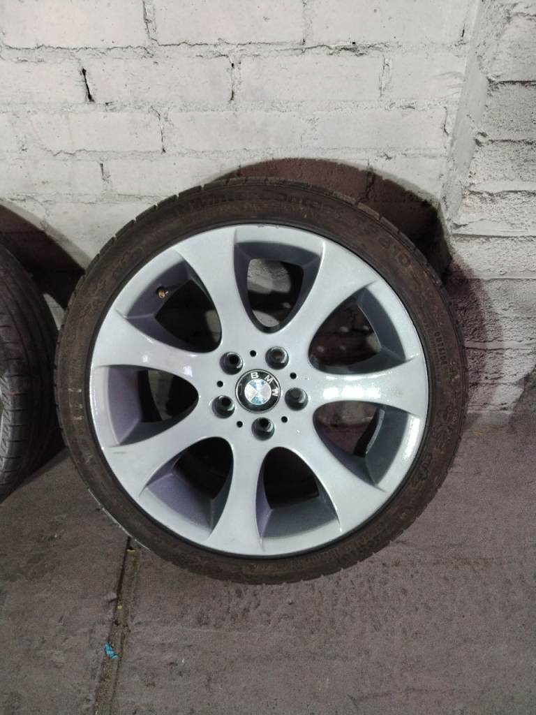18" BMW staggered alloy wheels 