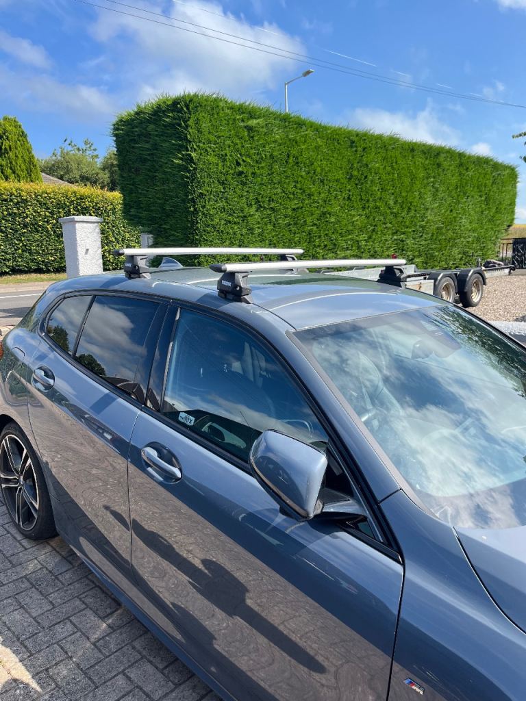 Thule roof bar system - BMW 1-series